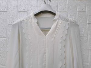 New with tag Korean Chic White Puff Sleeve Top