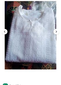 Elegant White Chikankari Kurta with free jhumka