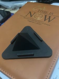 Black Mobile Phone Stand