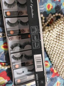Eye Lash Of Hudabeauty One