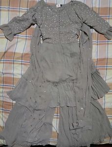 Price drop🔥Grey sharara Set