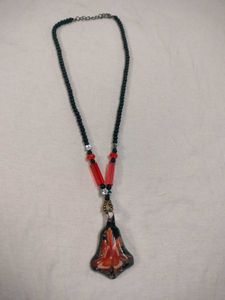 Unique Floral Pendant Necklace
