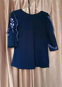 Sale🥳🎊Beautiful Sleeves SolidWomen NavyBlue Top