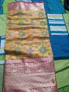 Patola Saree With Zari Weaving