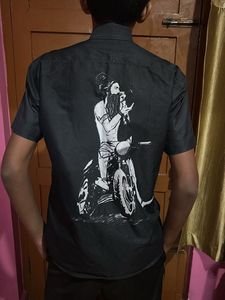 Unique Graphic Print Shirt
