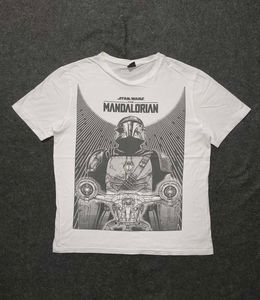 Star Wars 'The Mandalorian' Graphic T-Shirt