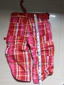 Chic Plaid Cargo Capris