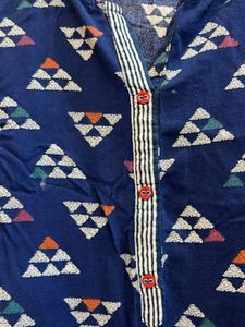 Avaasa Blue Printed Kurta