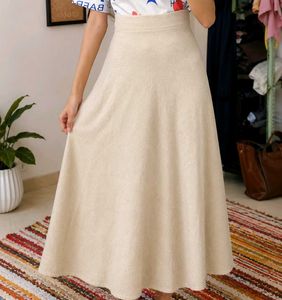 Woolen Elegant A-Line Midi Skirt