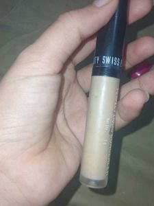 lip combo with concealer !🌸