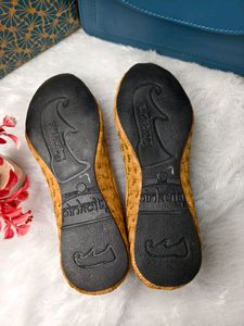 Brand New Embellished Jutti