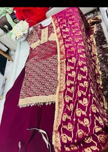 Exquisite maroon Lehenga Choli Set