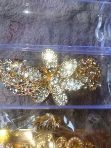 Embellished Hair Clips &amp; Barrettes Set of 4