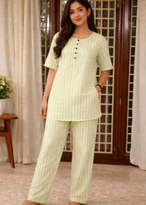 Stylish Cotton Night Suit Set 💚