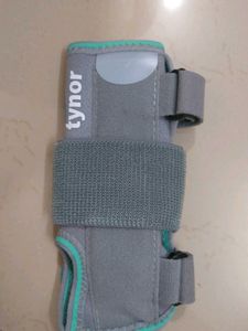 Tynor Wrist Support Brace