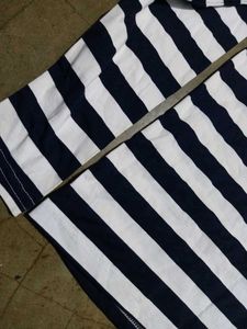 full sleeve black/dark blue &amp; white striped tshirt