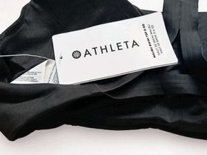 With Any one free 🆓 🎀 Athleta Black Sports Bra