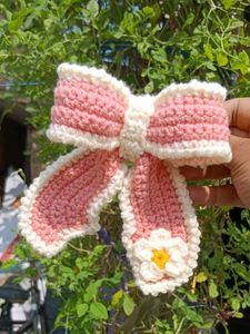 Crochet Bow Hair Clip
