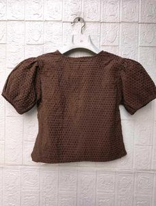 New with tag Chic Brown Puff Sleeve Crop Top