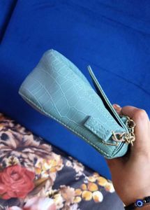 BAGGIT Chic Mint Croc-Embossed SHOULDER SLING Bag