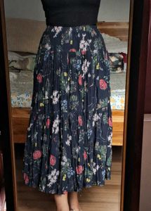 Bohemian Floral Print Tiered Midi Skirt