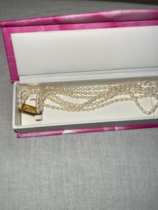 Real 3 strand Pearl necklace