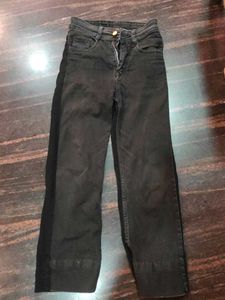 Stylish Black Denim Jeans