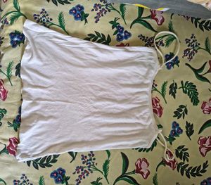 White stretchable camisole