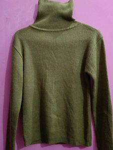 Green High Neck