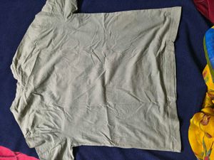 Men's Graphic T-Shirt "Waves" Medium size