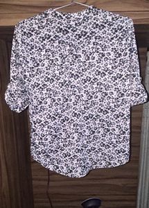 Chic Floral Print Button-Down Top