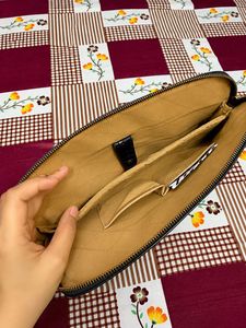 Lino Perros Black Handbag - like new
