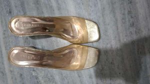 heel sandal