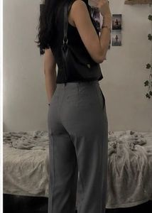 Chic Grey Wide-Leg Trousers