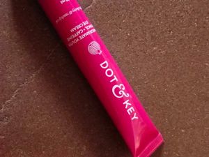 Dot & Key Pomegranate Youth Eye Cream