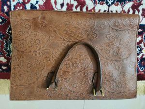 Genuine leather Vintage Embossed Hidesign bag