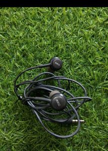 Samsung AKG Earphones with USB-C and jeck pin