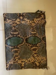 Stylish Snakeskin Clutch Bag