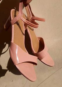 Chic Pink Block Heel Sandals