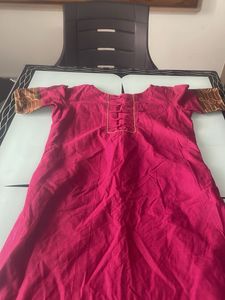 Rose & Red Striaght Kurthi