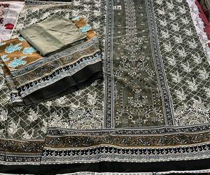 printed Pakistani suit