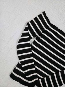 Striped Off-Shoulder Top bust 34/36
