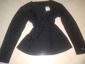 ✨️Afterglow Black y2k Top✨️