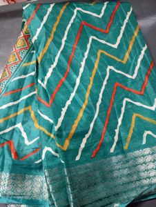 used Teal Saree with Zigzag Print daree
