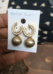 Golden diamond Earring