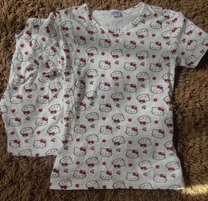 Hello Kitty Pajama Set