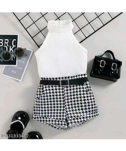 New Baby Girl Tshirt And Shorts