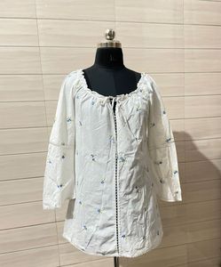 Victoria’s Secret White Embroidered Bell Sleeve To