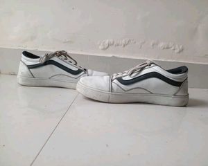 White Sneakers with Black Stripe