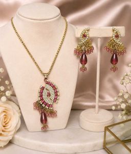 Elegant Necklace and Earring Set